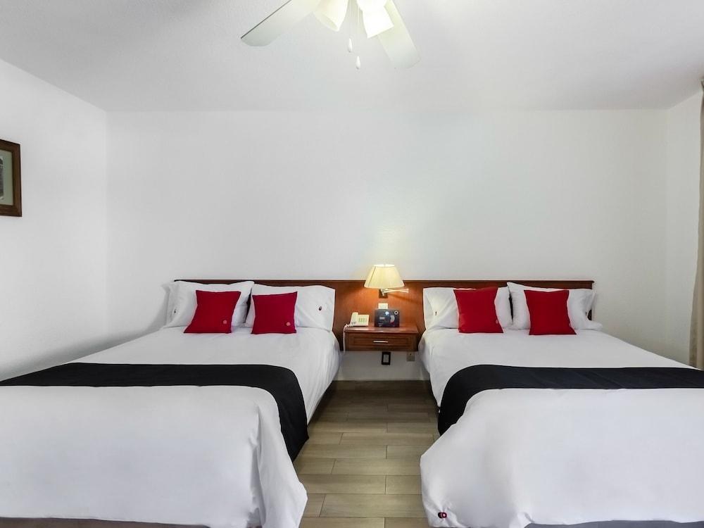 HOTEL MANSION LOS ARCOS photo 2
