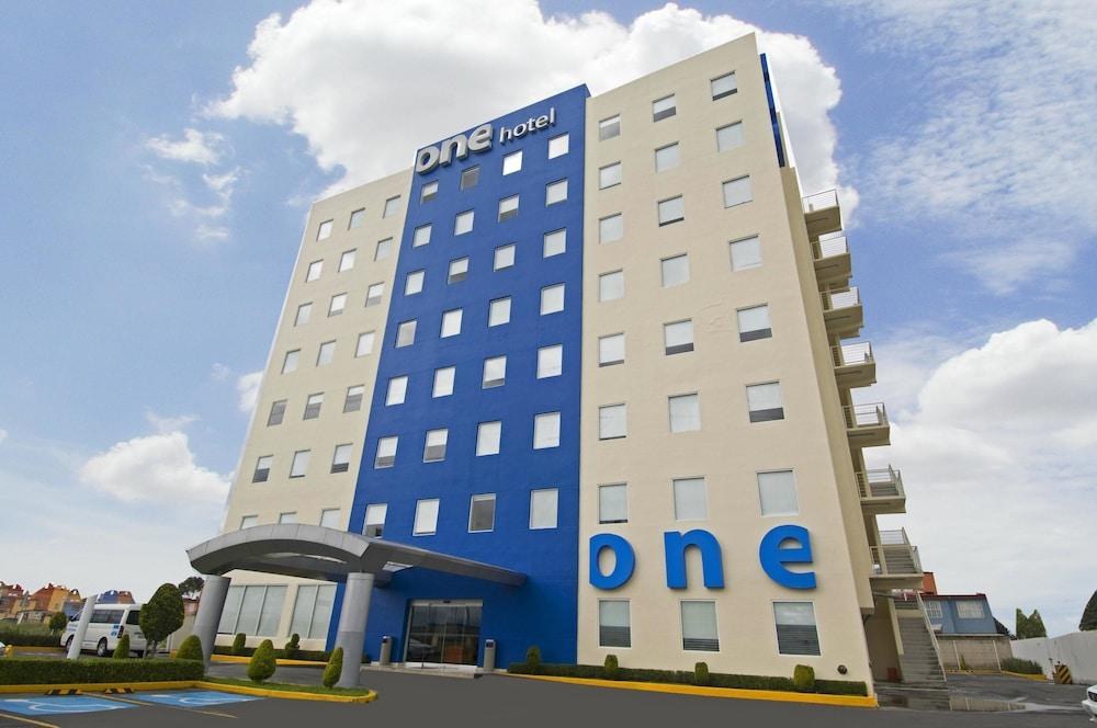 ONE TOLUCA AEROPUERTO photo 4