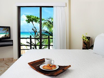 EL TAJ OCEAN FRONT AND BEACHSIDE CONDO HOTEL photo 3