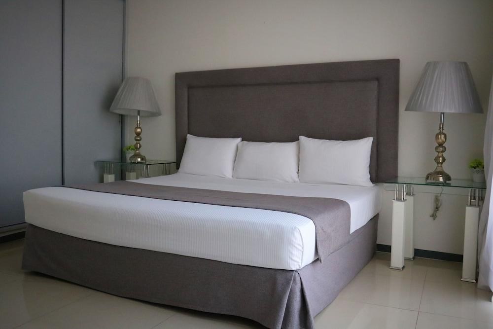Hotel Suites Bernini photo 3