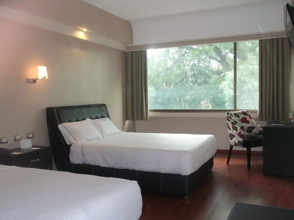 Hotel Diana del Bosque by DOT Urban photo 3