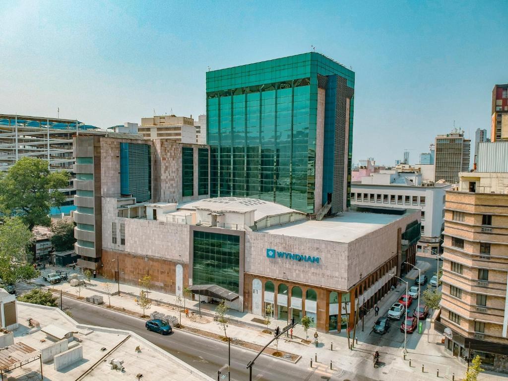 WYNDHAM MONTERREY AMBASSADOR CENTRO