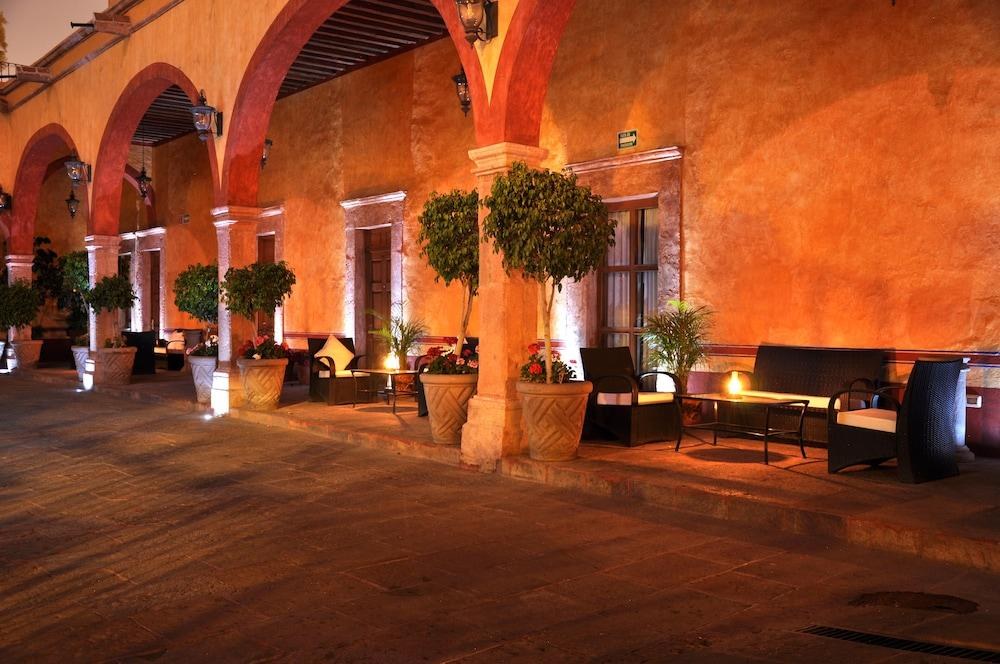 HOTEL QUINTA SANTIAGO photo 2