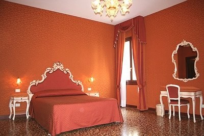 PALAZZO GUARDI photo 1