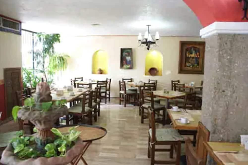 Hotel Plaza Independencia photo 4