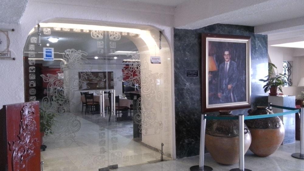 Hotel Maya Tabasco photo 2