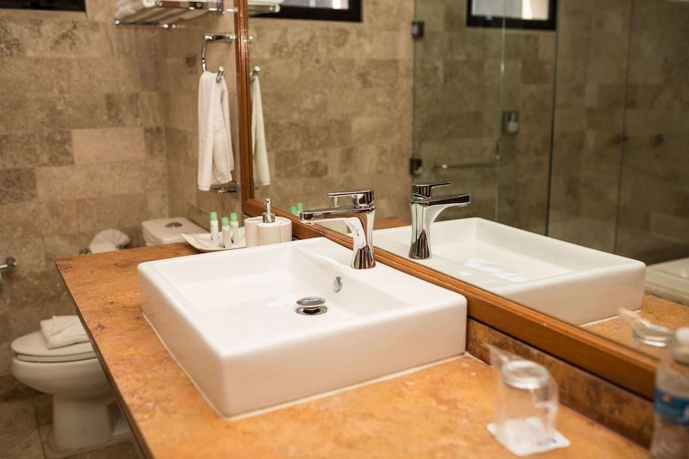 Hotel Olmeca Plaza photo 3