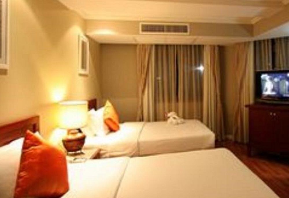 IMPERIAL BEACH RESORT HUA HIN photo 2