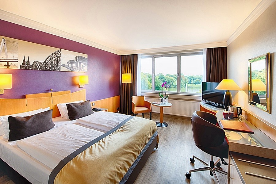 LEONARDO ROYAL HOTEL KOLN AM STADTWALD photo 1