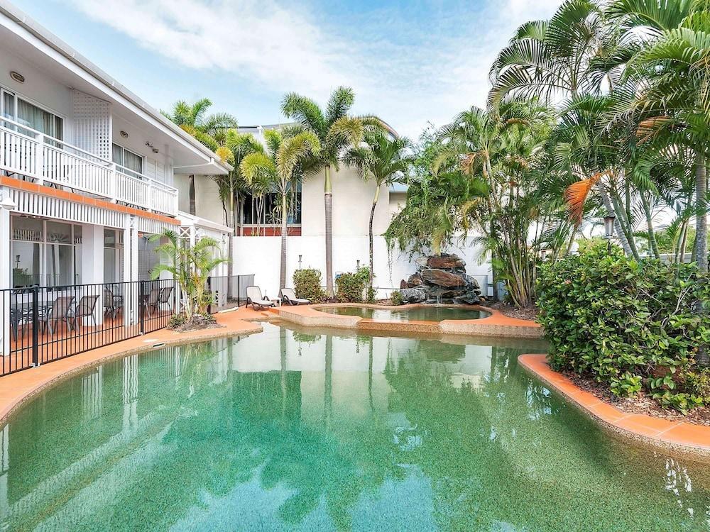 Mercure Cairns photo 2