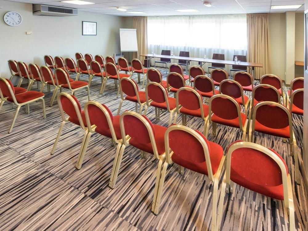 IBIS STYLES CANNES LE CANNET photo 1