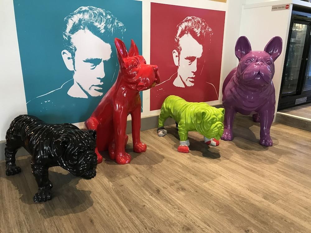 IBIS STYLES CANNES LE CANNET photo 2