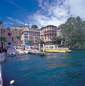 International Au Lac photo 1