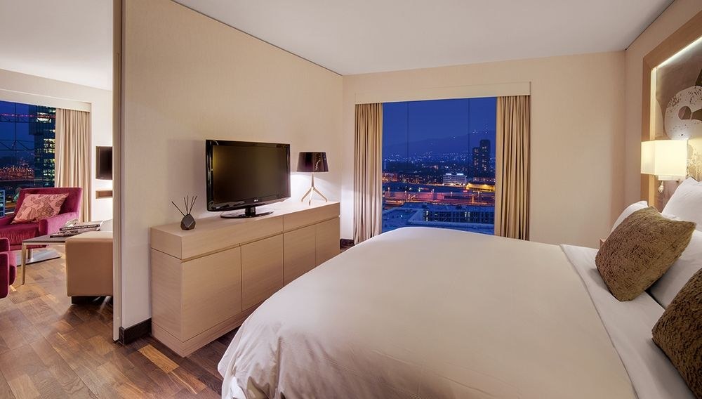 RENAISSANCE ZURICH TOWER HOTEL photo 3