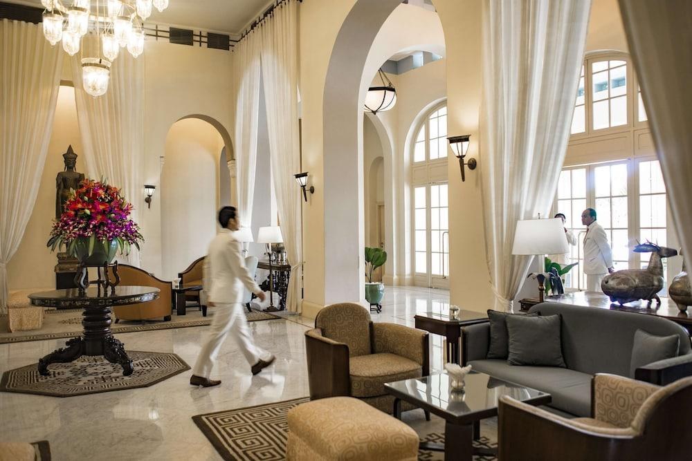 RAFFLES LE ROYAL photo 3