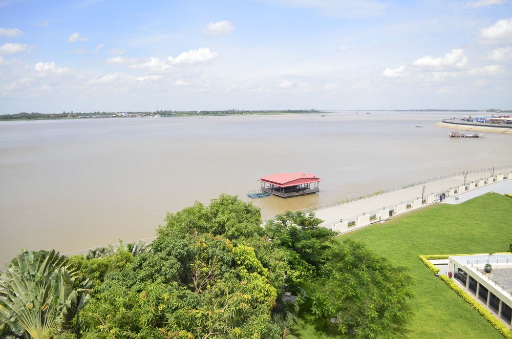 Hotel Cambodiana