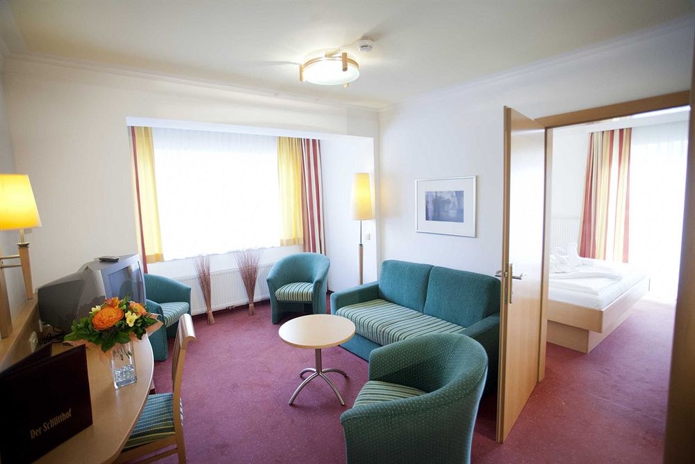 DER SCHUTTHOF photo 3