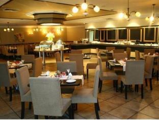 Oudtshoorn Hotel photo 2