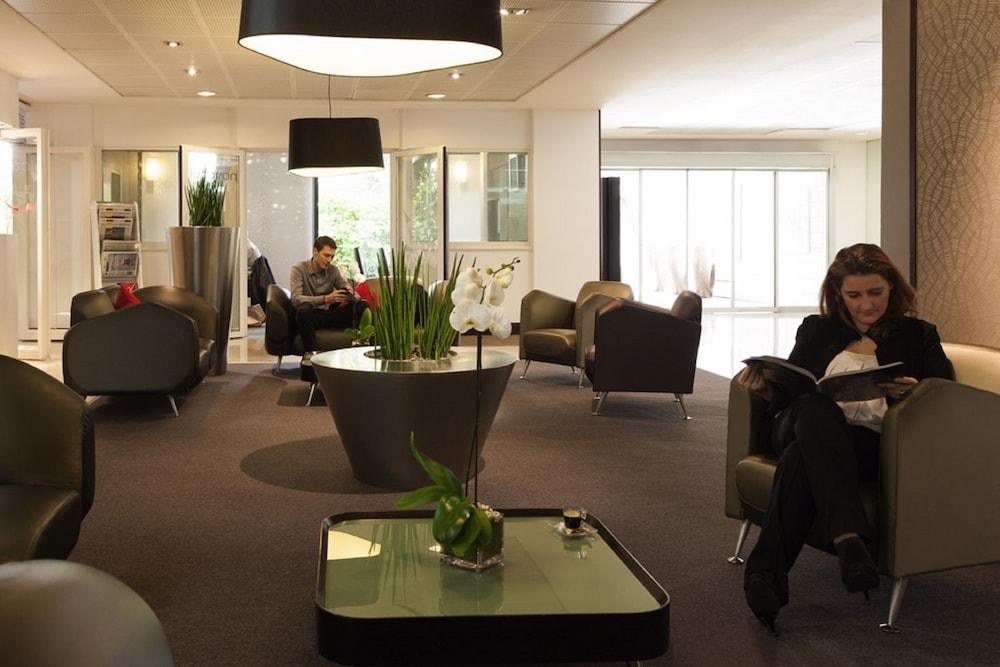 NOVOTEL PARIS LA DEFENSE photo 4