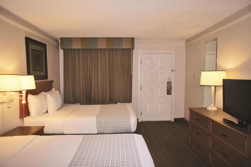 La Quinta Inn by Wyndham Tallahassee North photo 3
