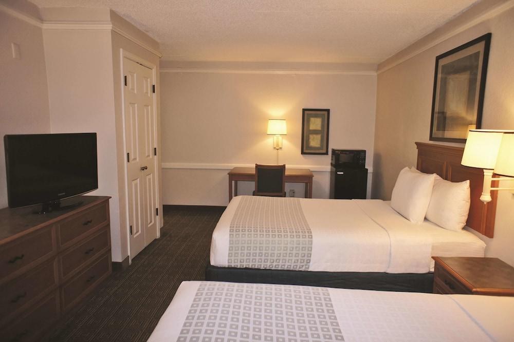 La Quinta Inn by Wyndham Tallahassee North photo 4
