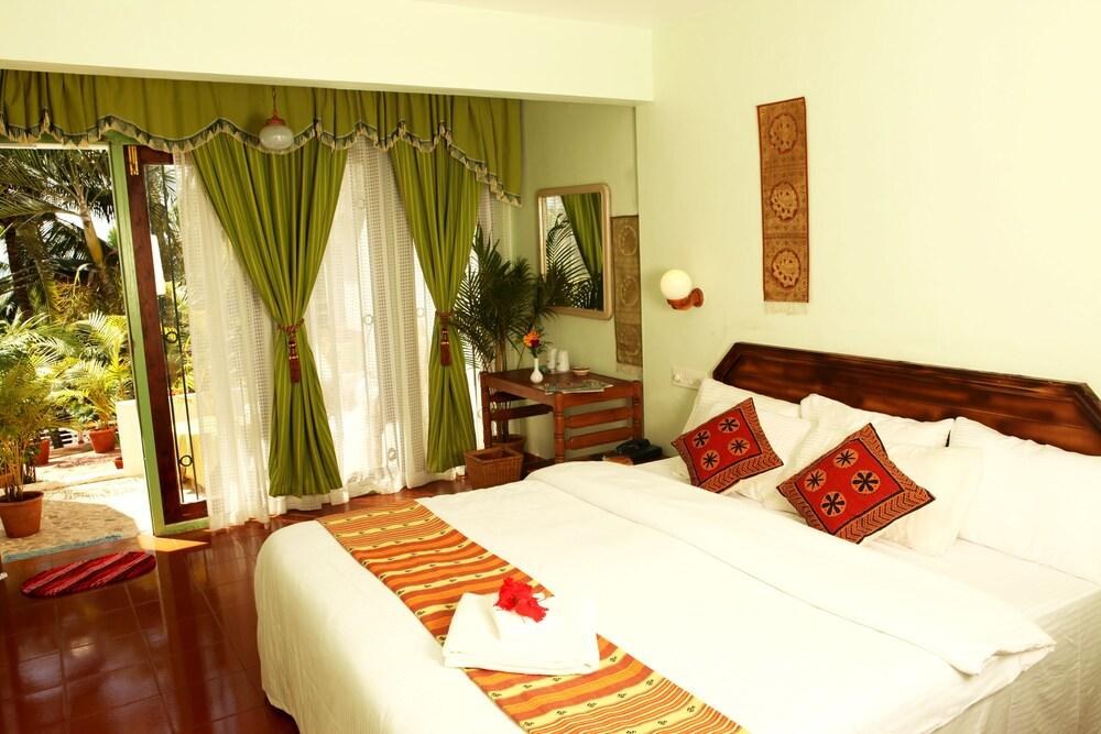 Soma Palmshore Resort photo 4