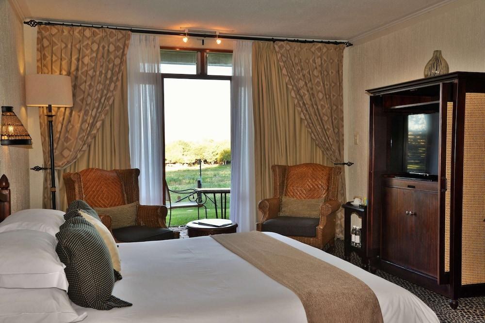 BAKUBUNG BUSH LODGE photo 3