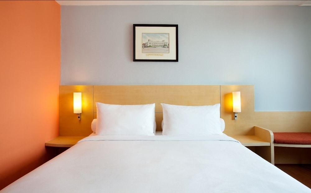 Arcadia Hotel Surabaya photo 1
