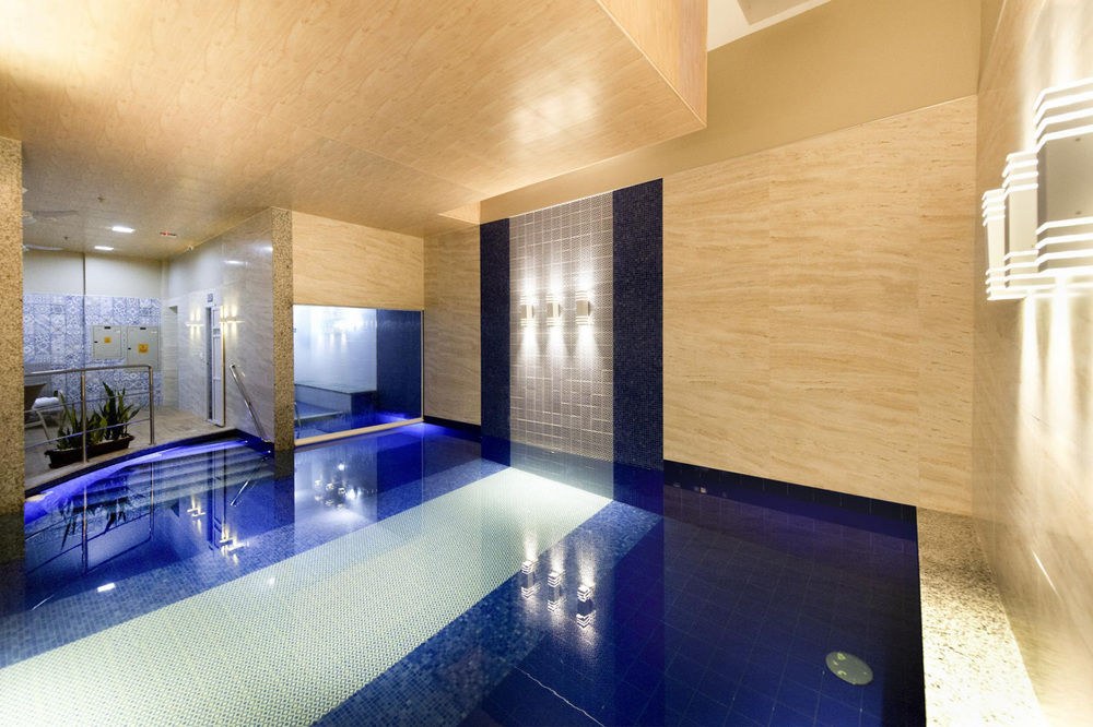 COMFORT SUITES MACAE. photo 1