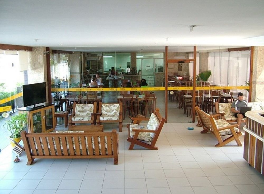 GOLDEN BEACH HOTEL