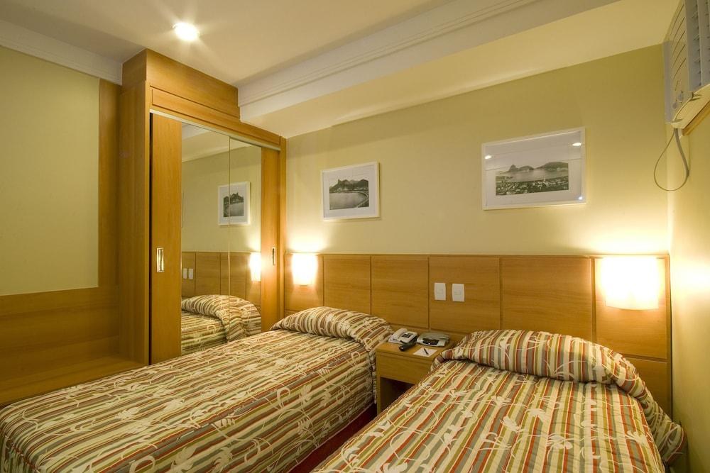 HOTEL ATLANTICO BUSINESS photo 2