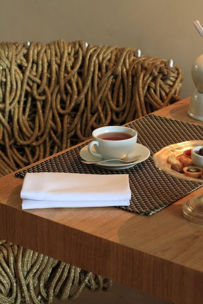 EMILIANO HOTEL photo 4