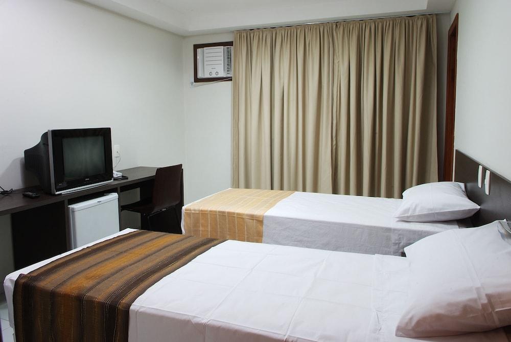 B HOTEL SALVADOR photo 3