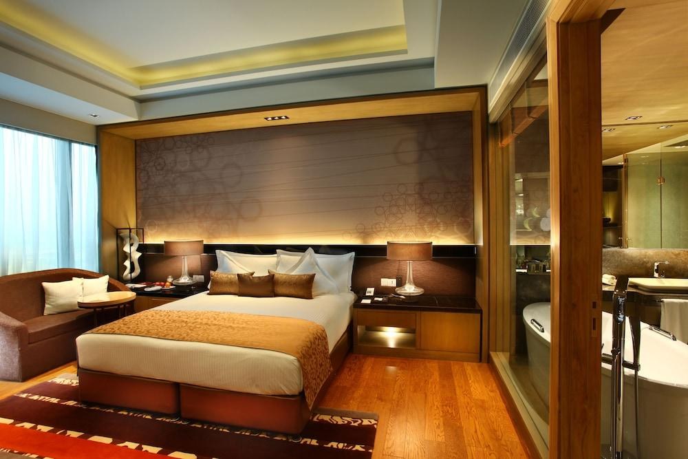 Crowne Plaza Rohini photo 2