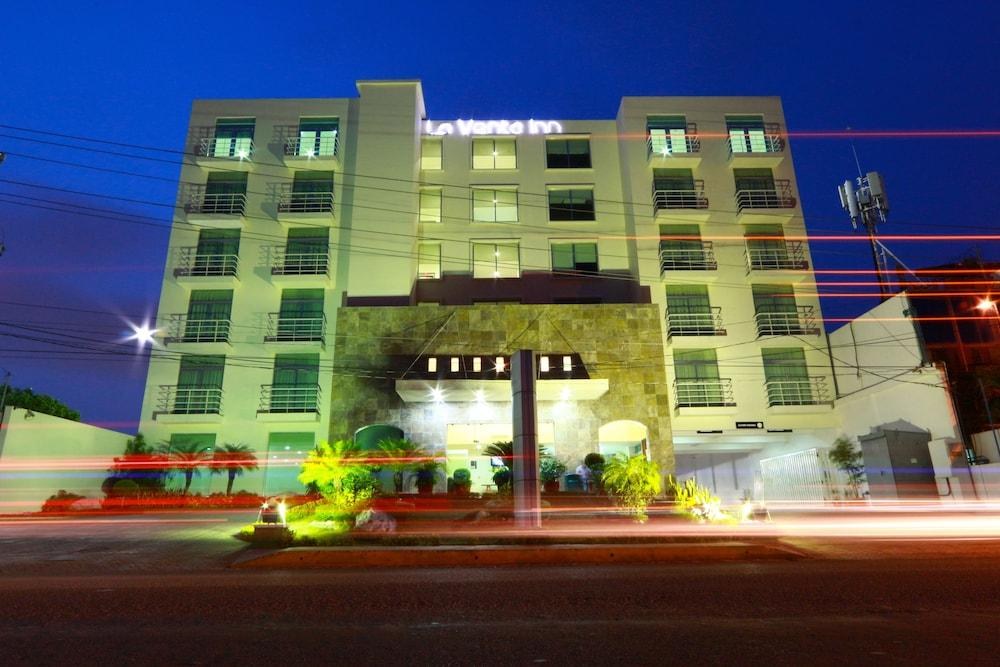 La Venta Inn Villahermosa Hotel photo 4