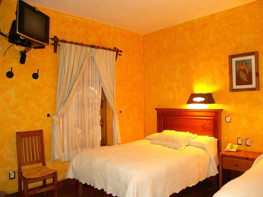 Hotel Refugio del Angel photo 3