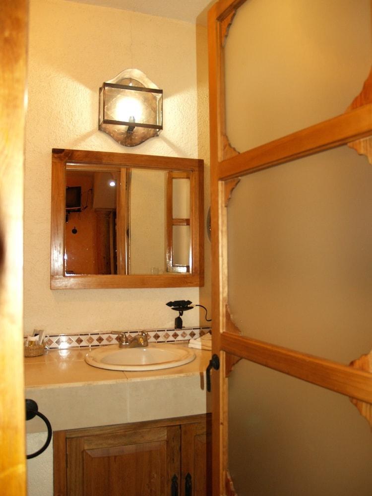 Hotel Refugio del Angel photo 4