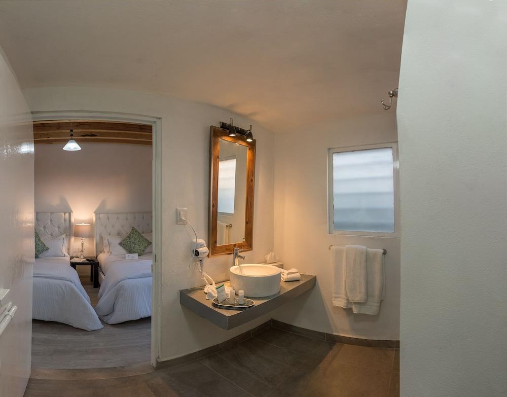 M Hoteles Concepto photo 2