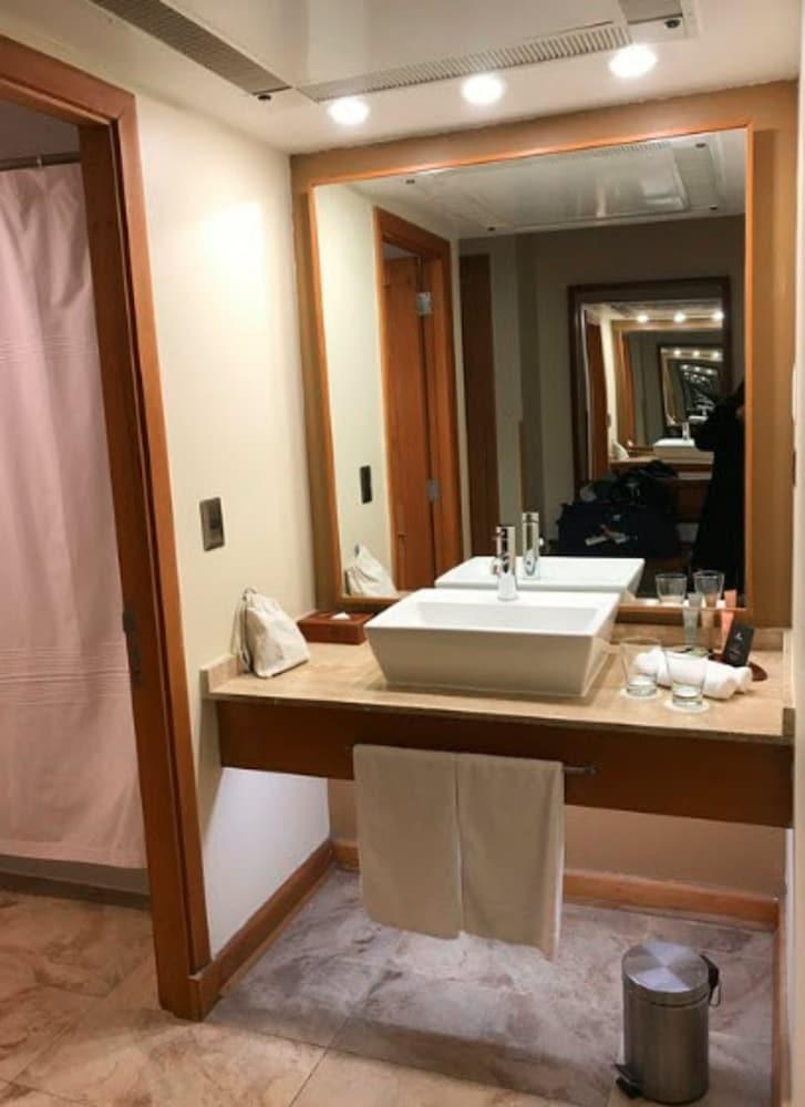 Wyndham Puerto Varas Pettra photo 2