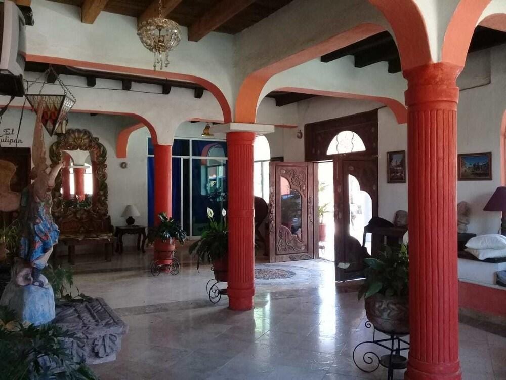 Hotel Hacienda La Puerta de Enmedio photo 2