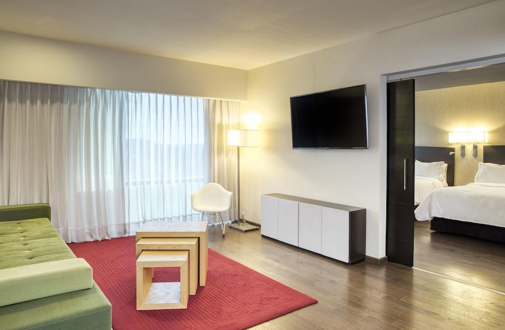 FIESTA INN ZACATECAS photo 3