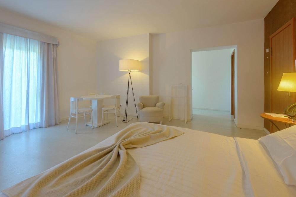 AMAZONIA ESTORIL HOTEL photo 2