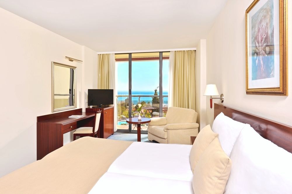 IBEROSTAR WAVES BELLEVUE
