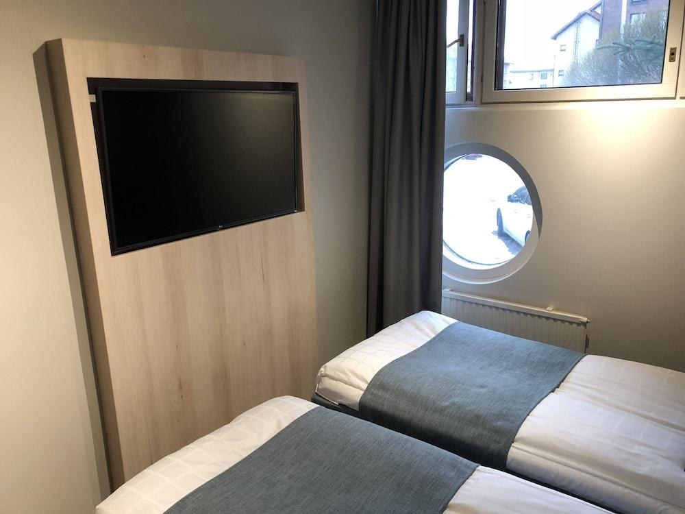 AIRPORT HOTEL PILOTTI photo 4