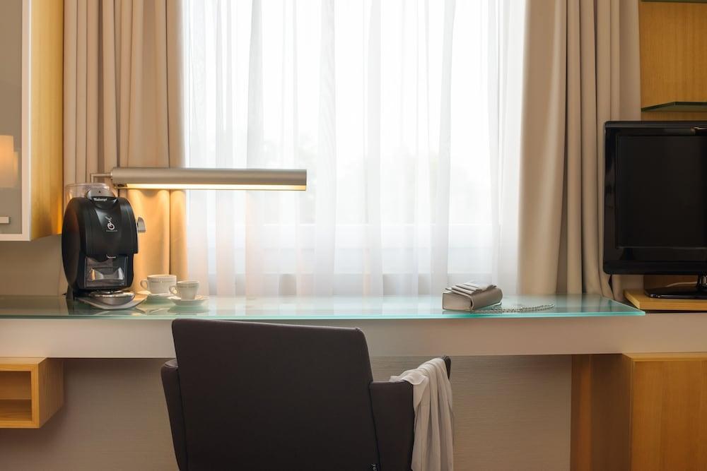 Mercure City Nord photo 2