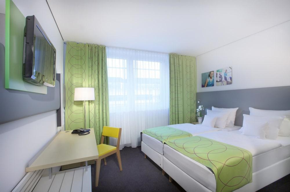 Lindner Hotel Frankfurt Sportpark photo 2
