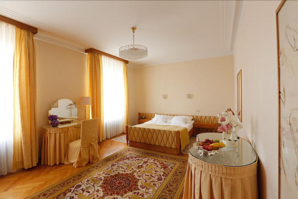 VILA BLED photo 3