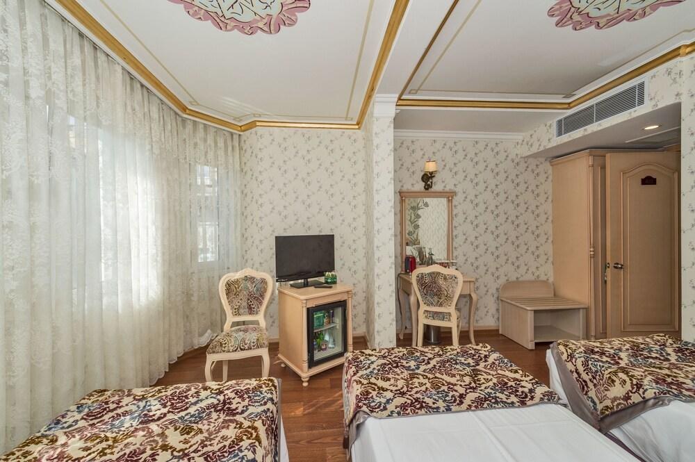 AMIRAL PALACE HOTEL photo 2