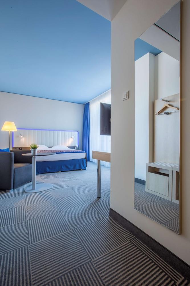 Park Inn By Radisson Stuttgart photo 4