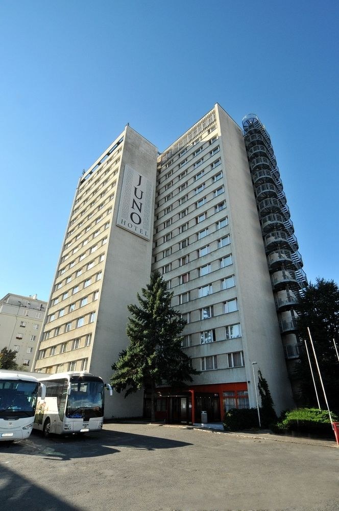 Uno Prague